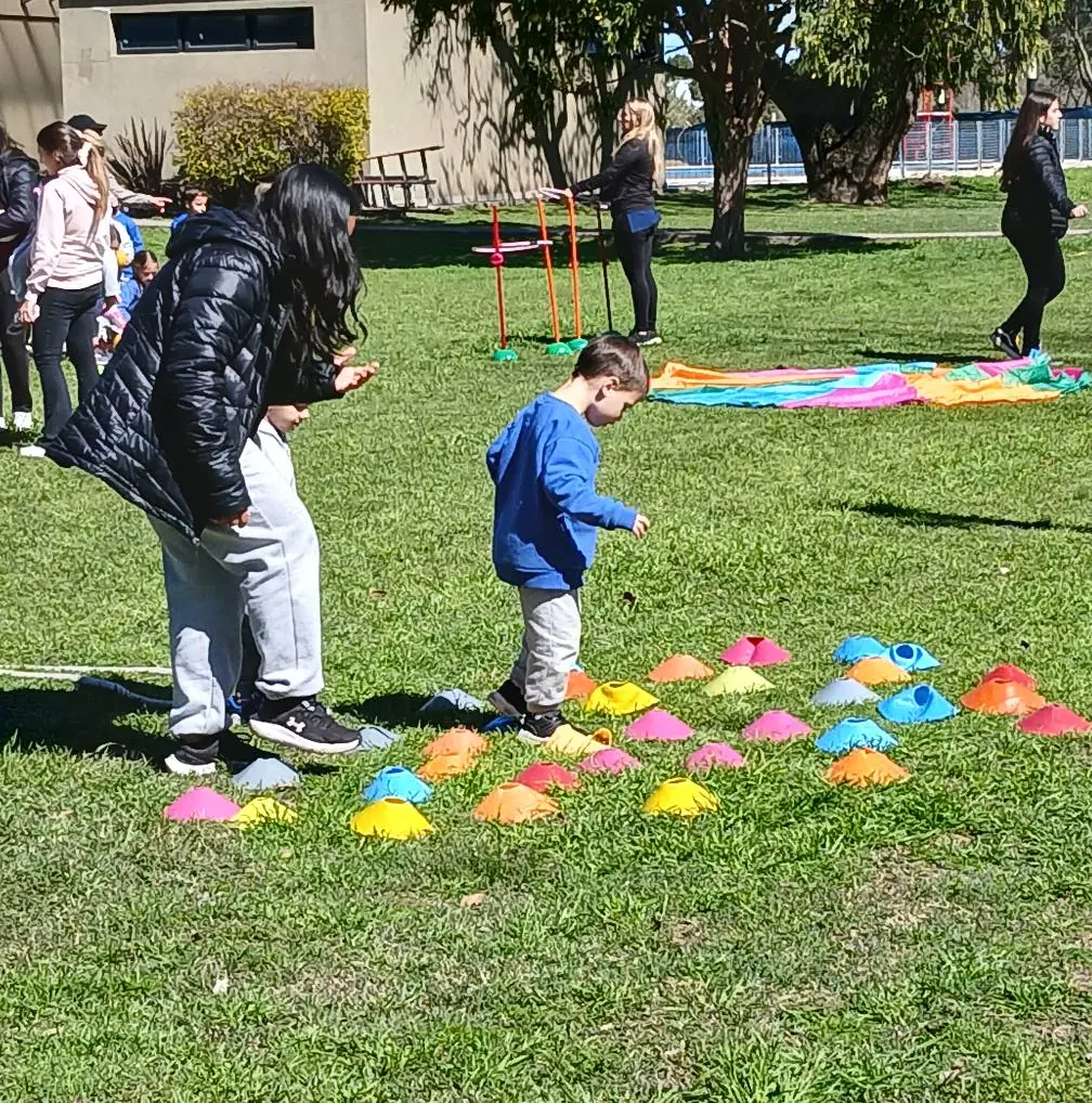Actividad en la radio escolar